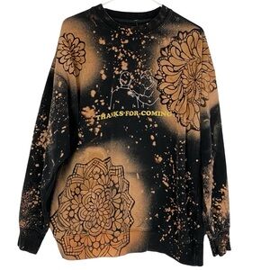 Handmade Floral Stencil Sweatshirt Pullover Mens XL Unisex Crewneck Upcycled